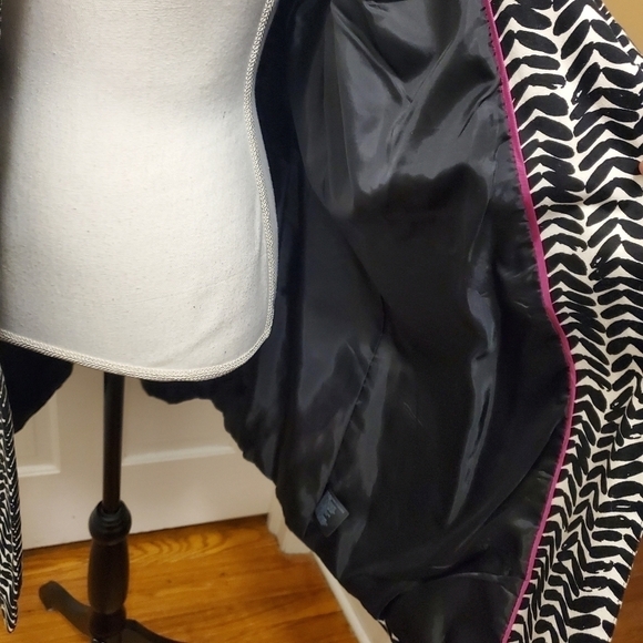 East 5th Black & White Outer Coat Size XL - Picture 5 of 11